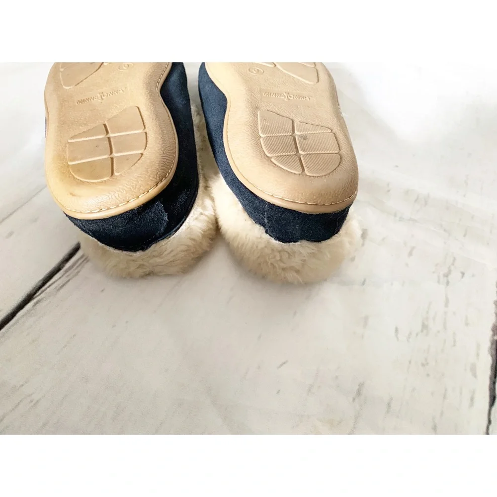 Minnetonka Blue Slippers Shoes Size 9 - Picture 10 of 12